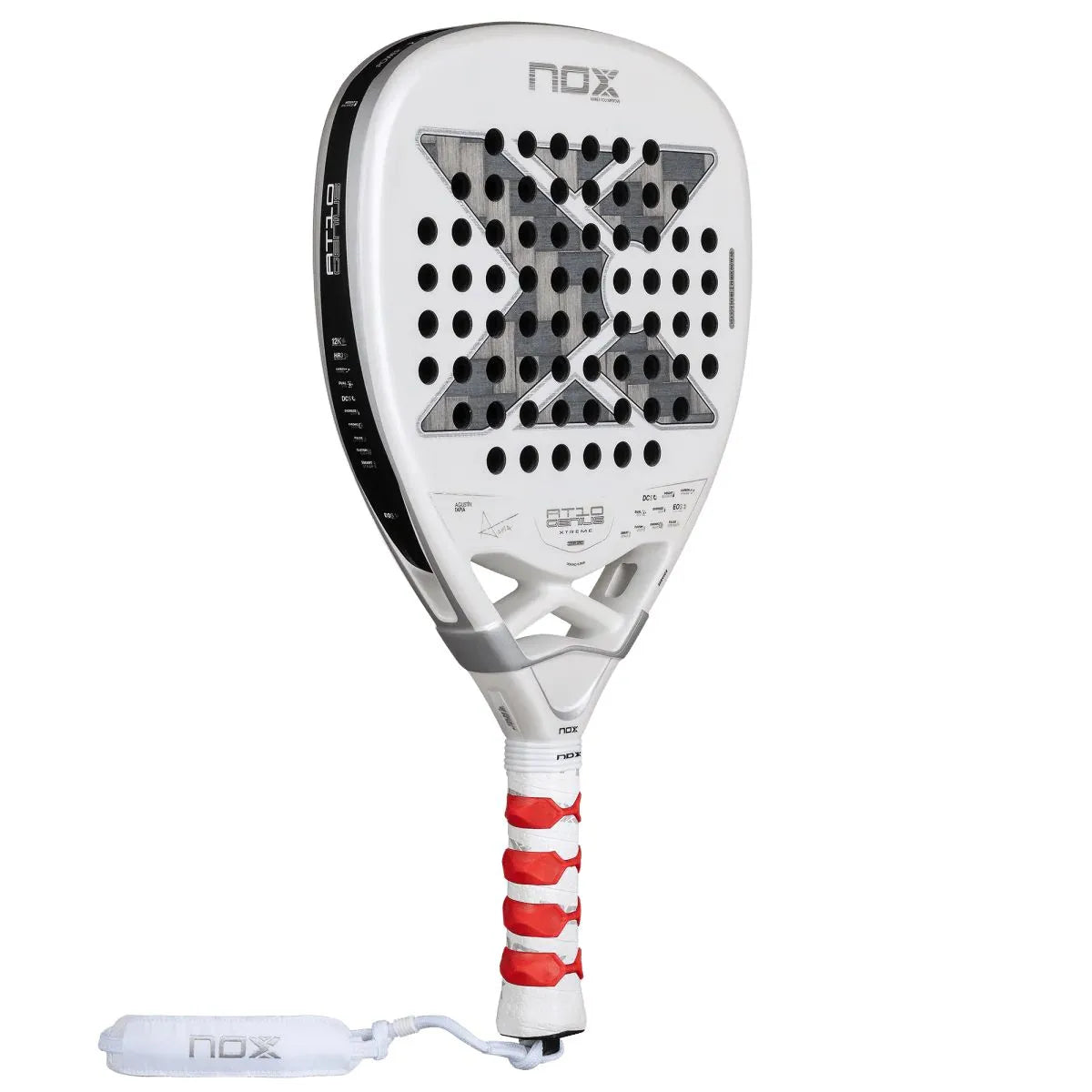 Padelschläger Test Nox AT10 Genius Attack 12K Alum Xtreme von Agustin Tapia