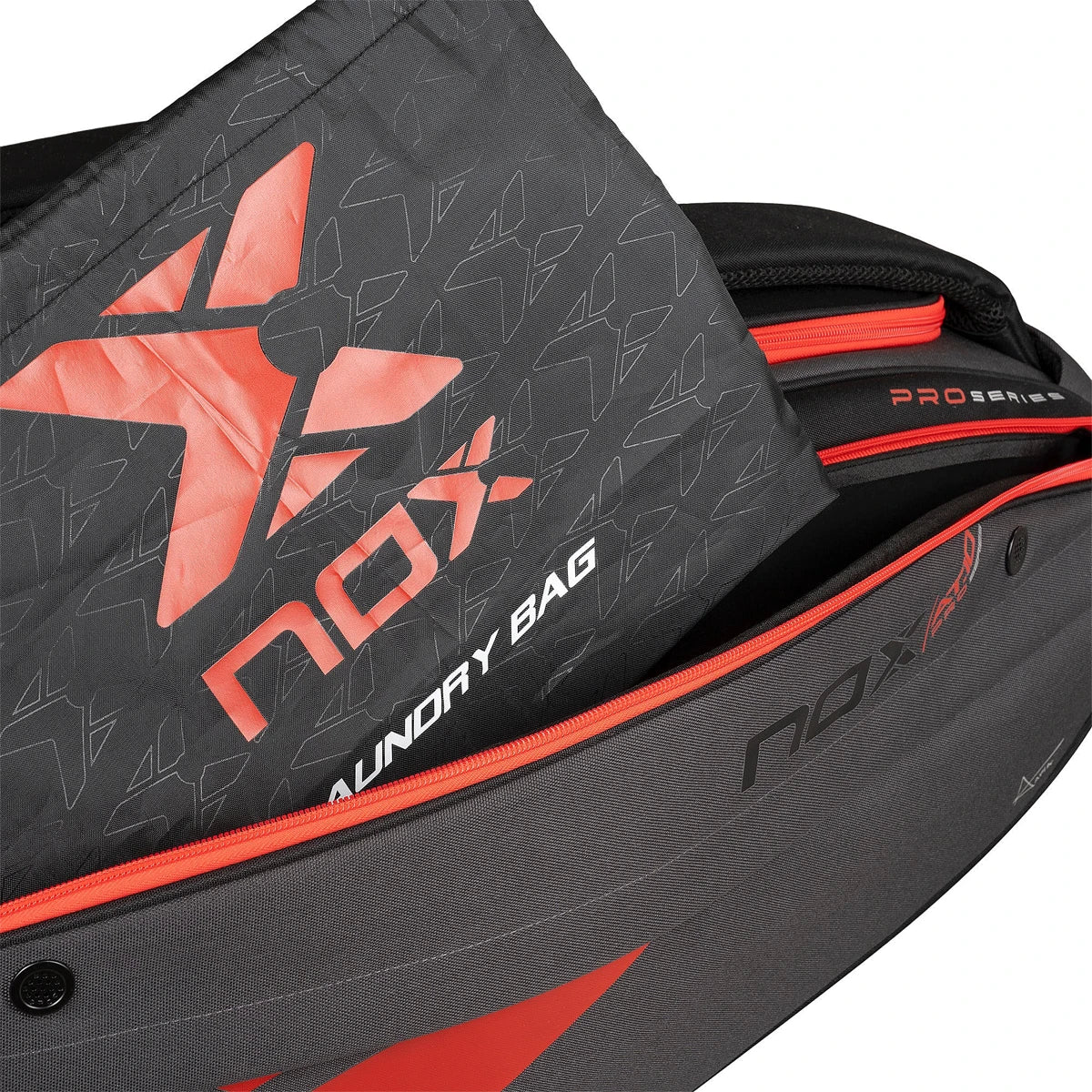 Nox Padel At10 Xxl Tasche