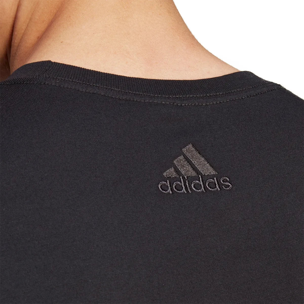 adidas T-Shirt mit Aufdruck