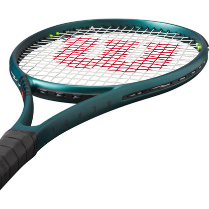 Wilson Blade 101 L V9.0 Schläger (274 Gr) (Saitenset)