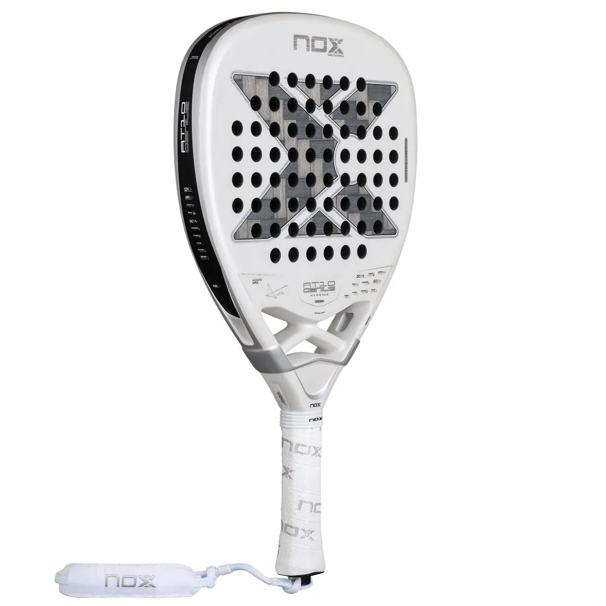 Padelschläger Test Nox AT10 Genius Attack 12K Alum Xtreme von Agustin Tapia