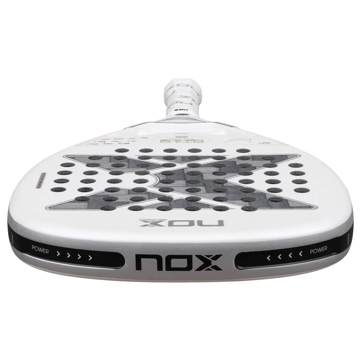 Padelschläger Test Nox AT10 Genius Attack 12K Alum Xtreme von Agustin Tapia