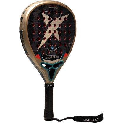 Padelschläger Test Drop Shot Axion Attack 2.0